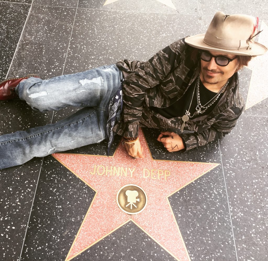 Johnny Depp Doppelgänger auf dem Walk of Fame