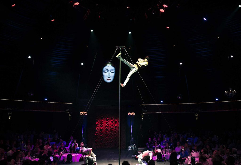 Zirkus Artisten in Monte Carlo